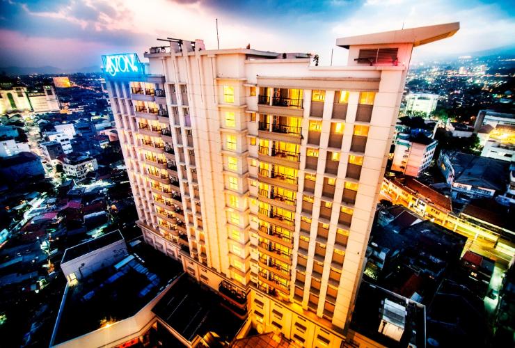 Aston Braga Hotel and Residence